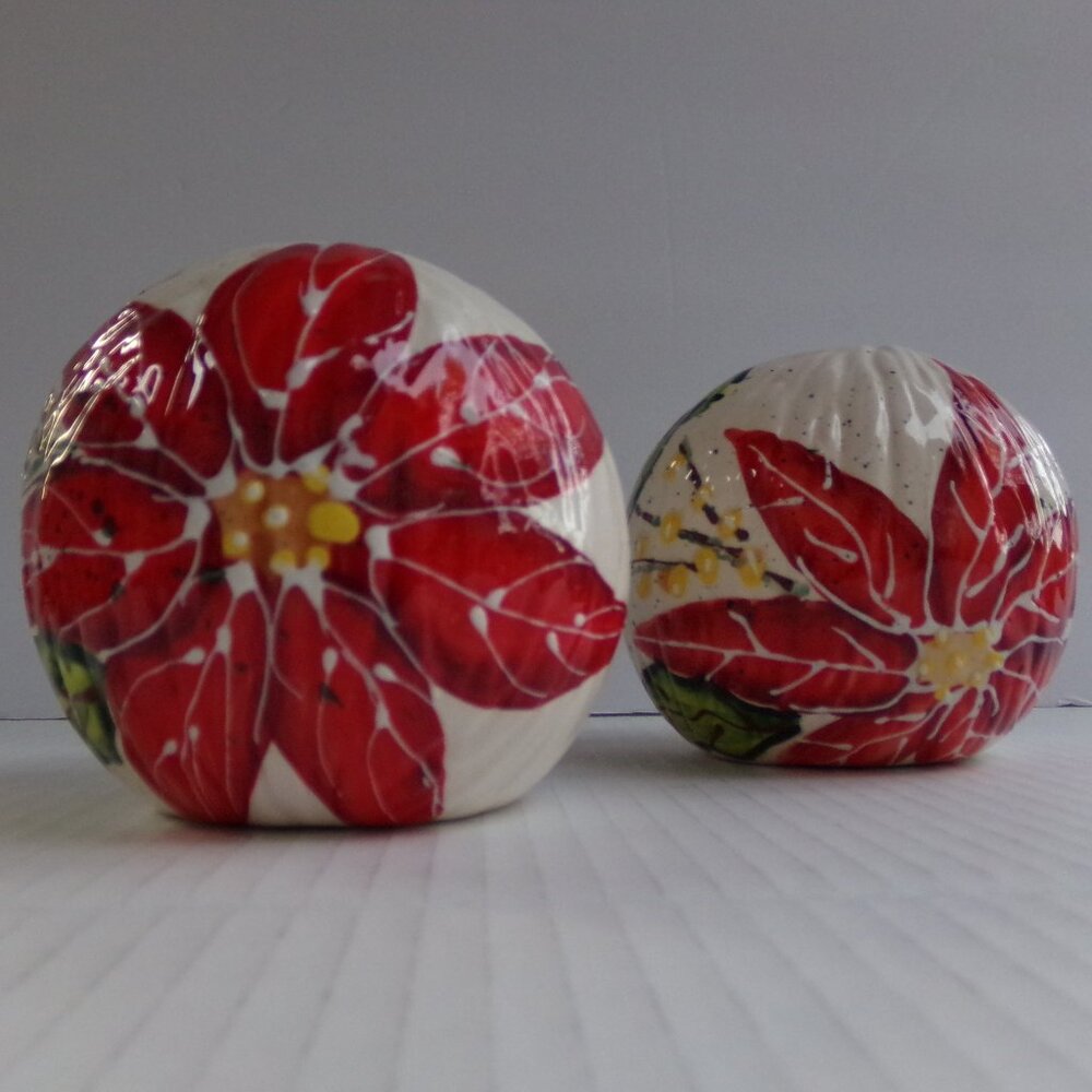Vintage Christmas Bella Casa Ganz Ceramic Taper Candle Holders Poinsettia Shiny